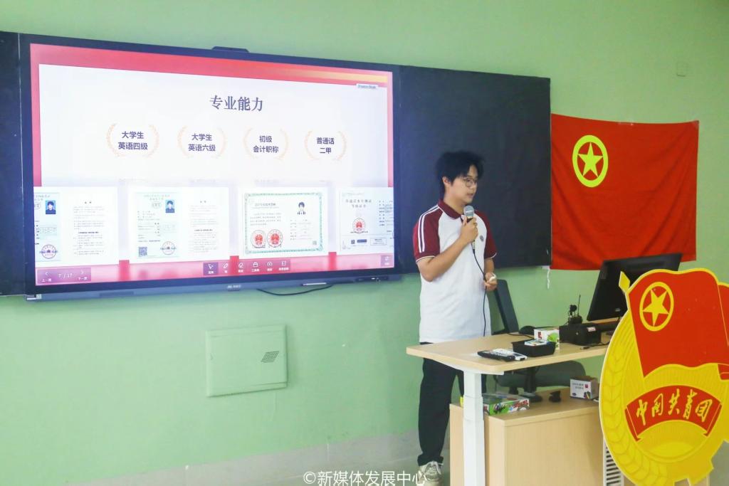 90D9AA7C35EA2C15A95B7C64387_736F5B07_F092