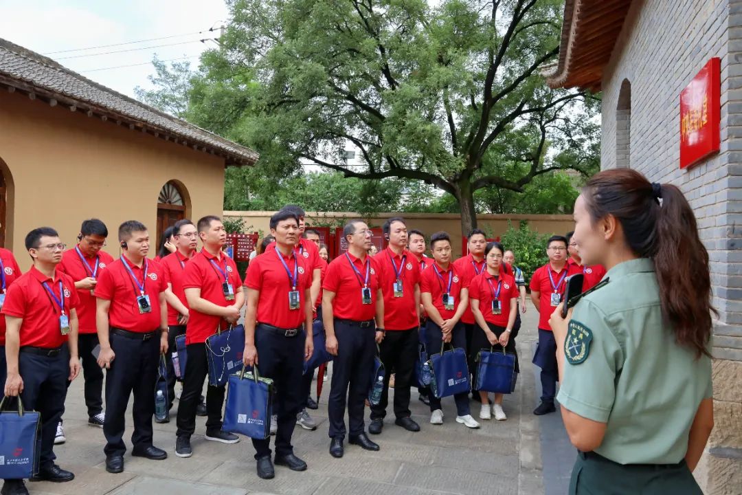 E5527E65B4CA04034F18BEFEE2E_0CA4F583_2BA5D