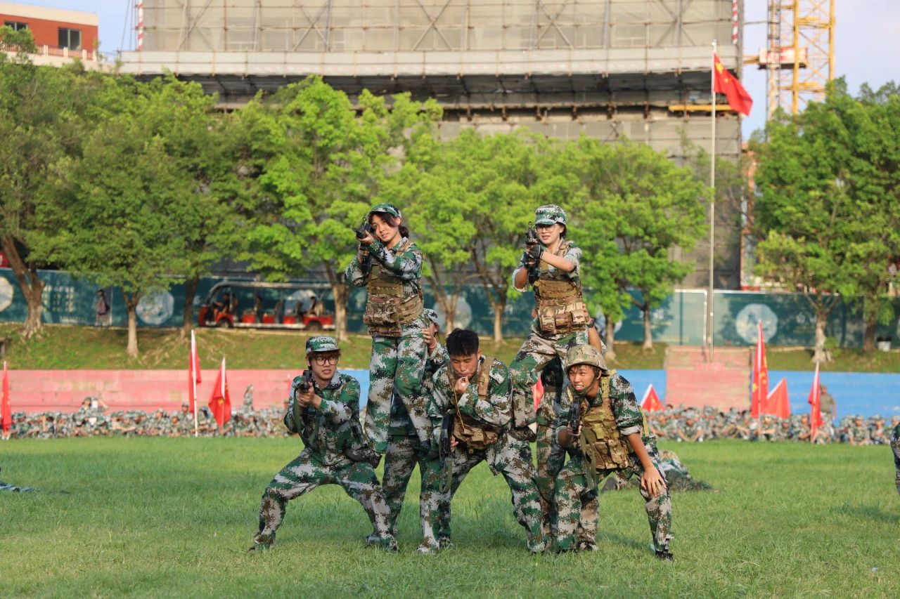 D4EF9708BE7CA051FF31E7F2541_E0130604_39FF6 D4EF9708BE7CA051FF31E7F2541_E0130604_39FF6