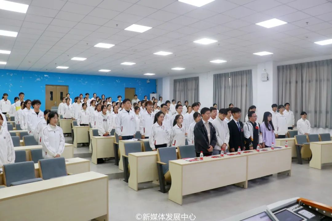 0E956BB02359205B2613A2398DE_B0CD995A_A6A21 0E956BB02359205B2613A2398DE_B0CD995A_A6A21