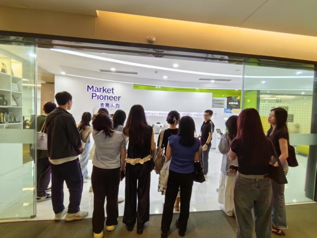 D0C06861DDF2AF343AADA6EDA8D_CB1598AC_13D15 13D15