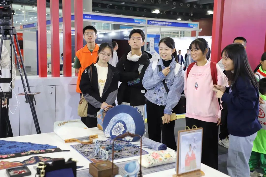 A7EAB9859AC344A488E5F911B79_C29DDDAA_E5AD4 A7EAB9859AC344A488E5F911B79_C29DDDAA_E5AD4