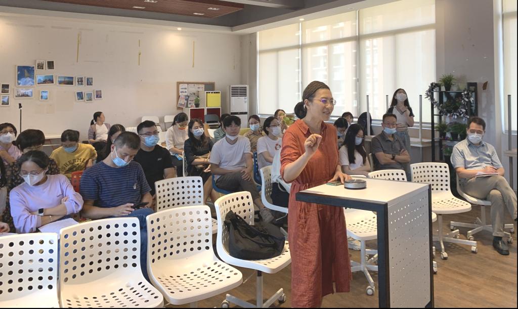 6831E8A3740B2FE140328989BCC_333761AD_19A42