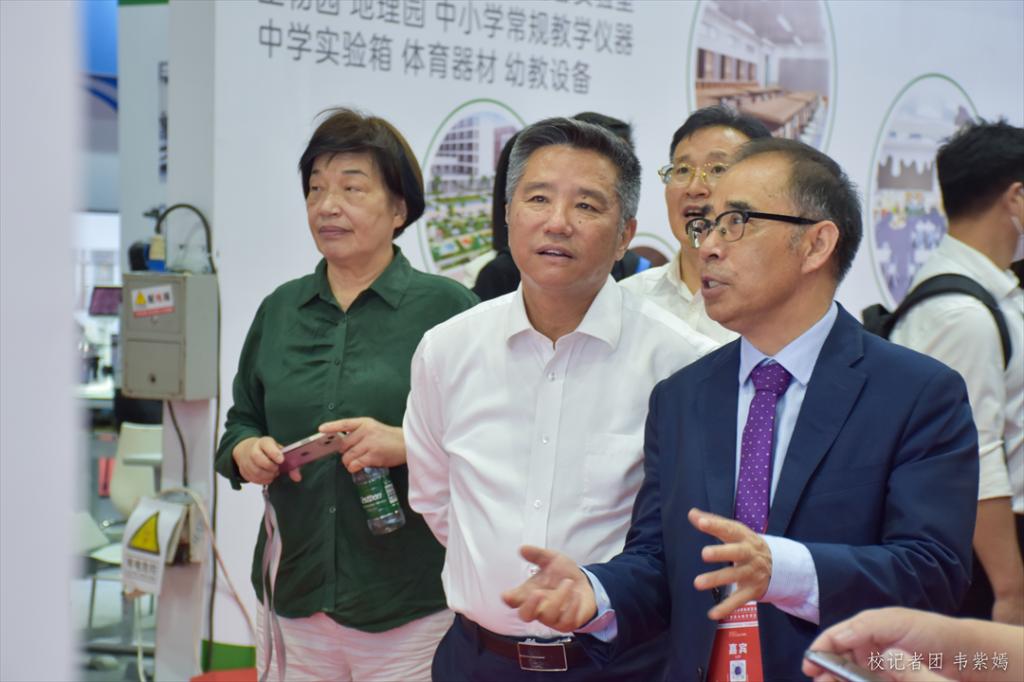 4A8AA5EBF290809CB3FB5B37EE0_3330597B_12701