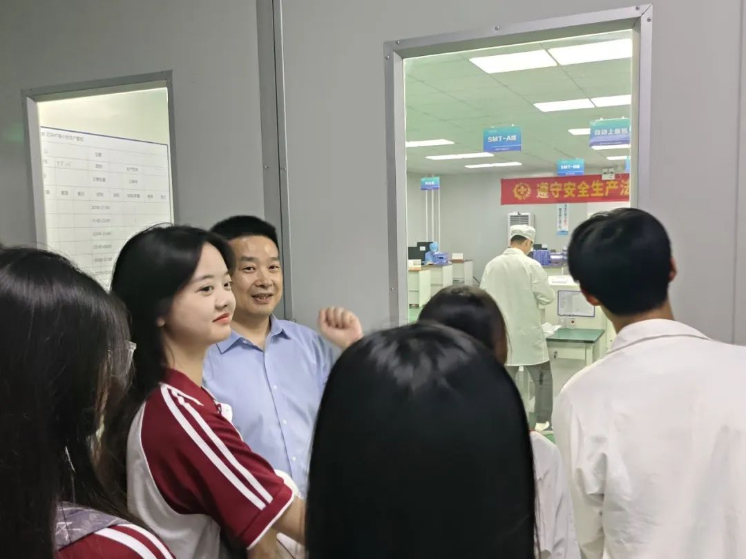 EF901E65418912F24B733DF7A2F_13E0C7B9_8C1F6