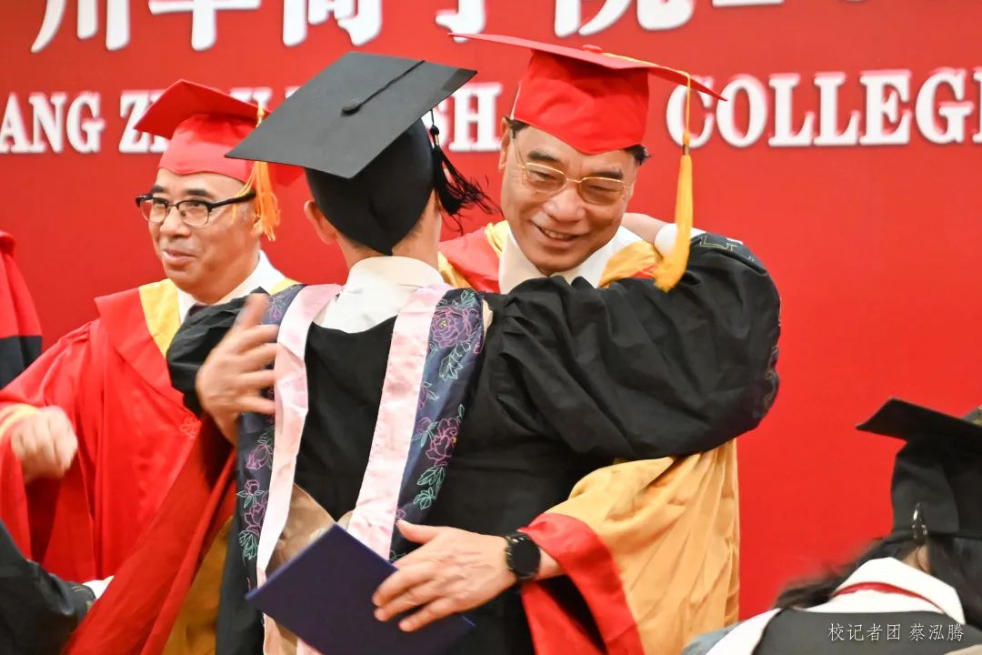 607F4AD332BE7F3D6A61B87DE0D_1DEE2C6B_1896C