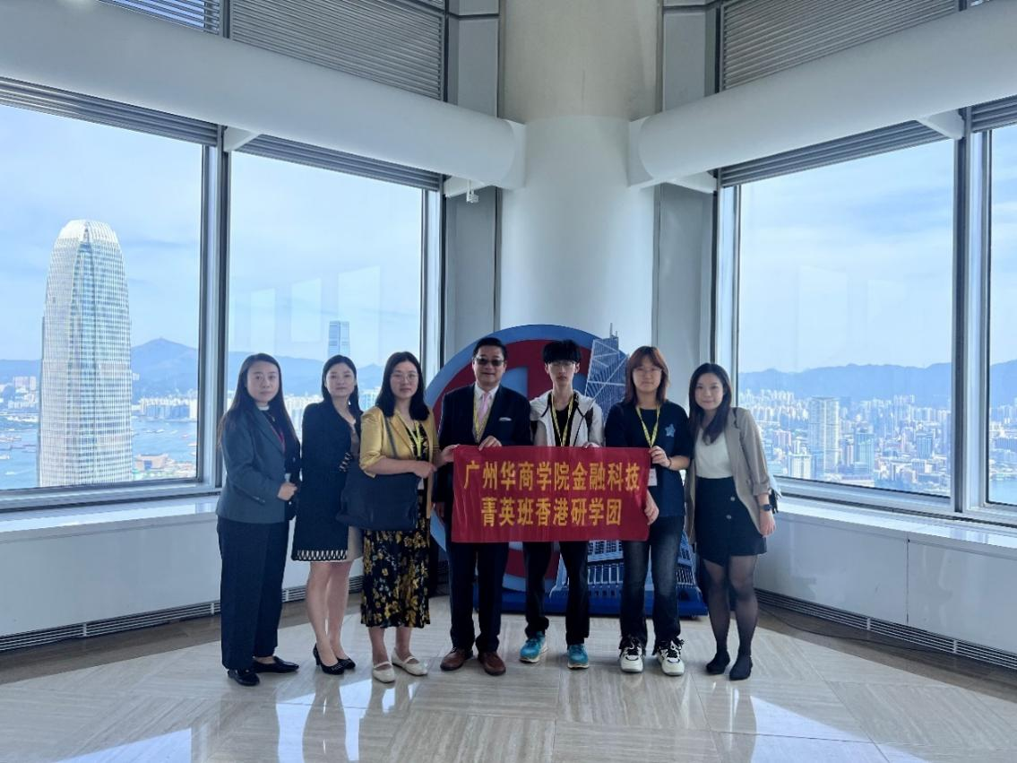 2F1B927E6ACD359CF1B1105204F_1A214D27_E4575