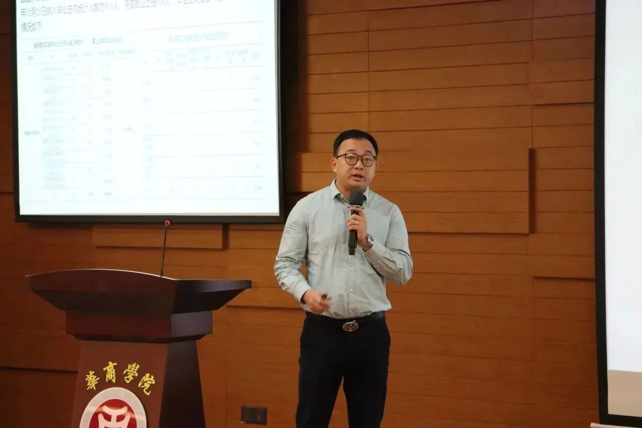 BBD91E8BBBD99C9AFE44E659B66_F81ADAA4_111F5