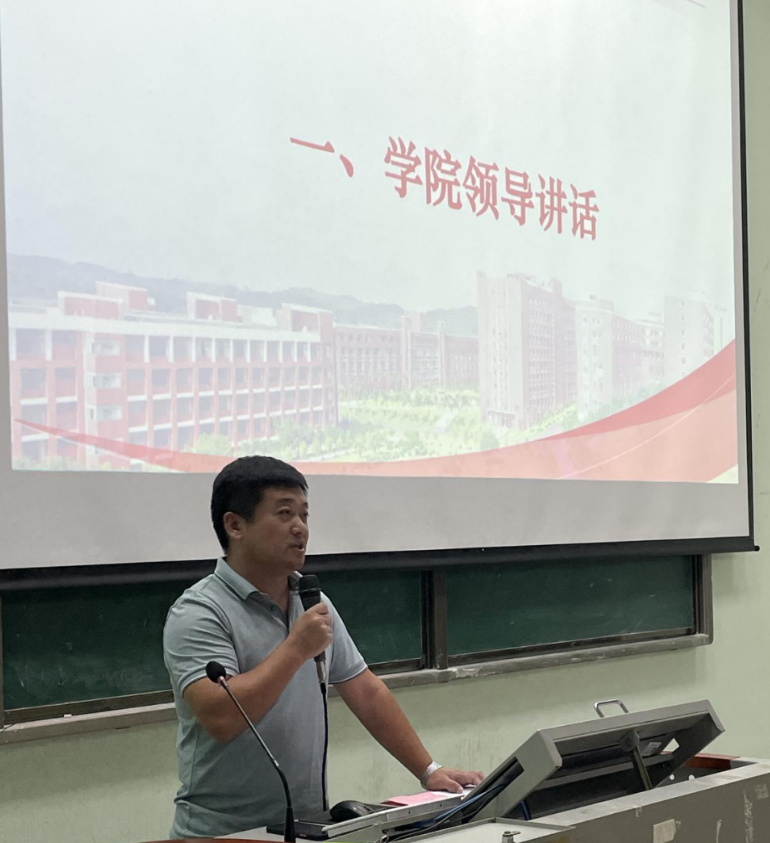 C1B9282E1EAE174EF1BEC54C189_A1700435_CFC9D