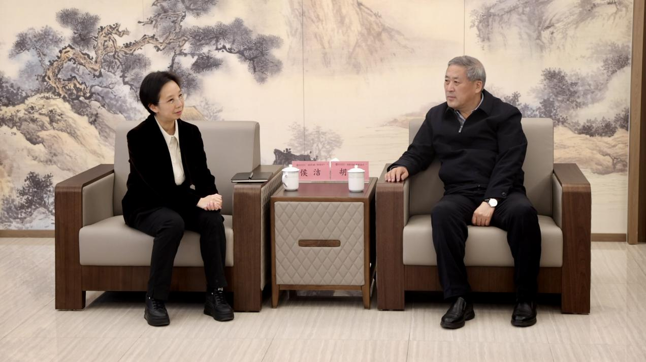 BD7B6063CC4CE6EC5B39A1B4B3C_625757A5_C2011