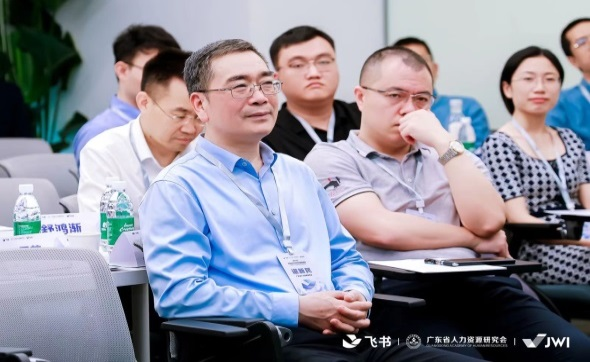 E53F39C2AC607EB146F2A0B3265_E2770259_4FEBC