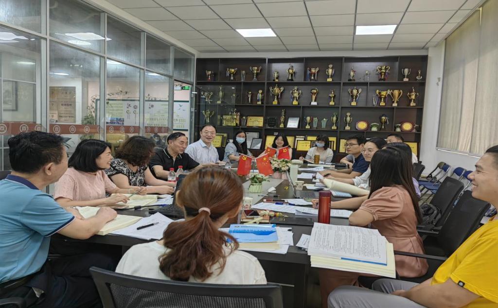 70252AF7E60A558892854A52BD8_594D1602_1975E