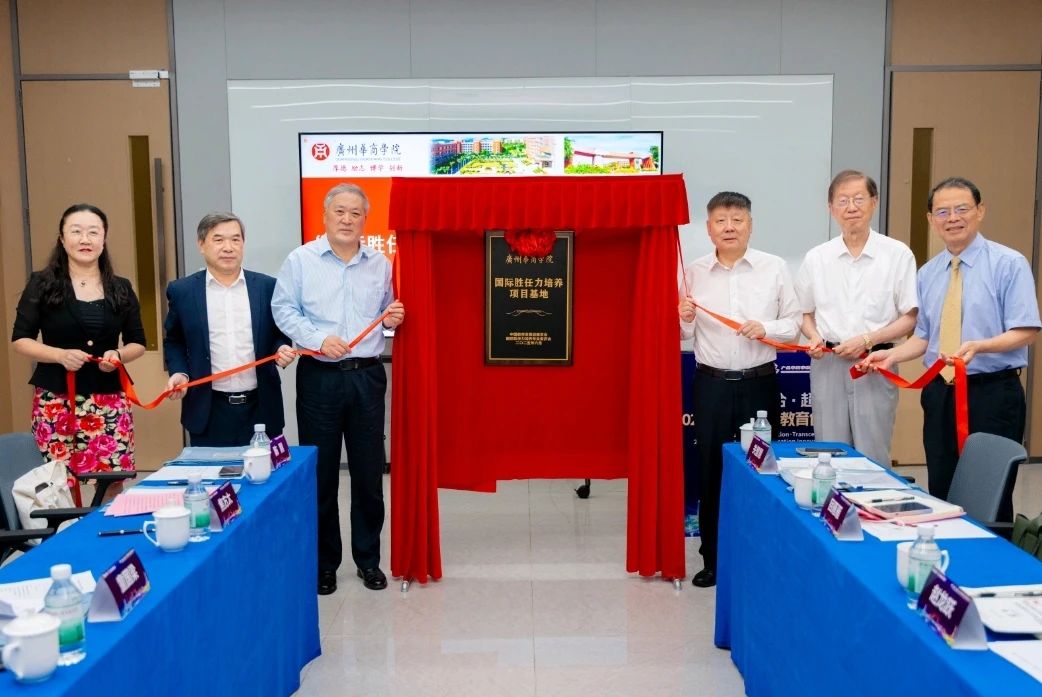 5ECB526F4B8FE7CB24DAE6FCBDF_4070F361_186AC