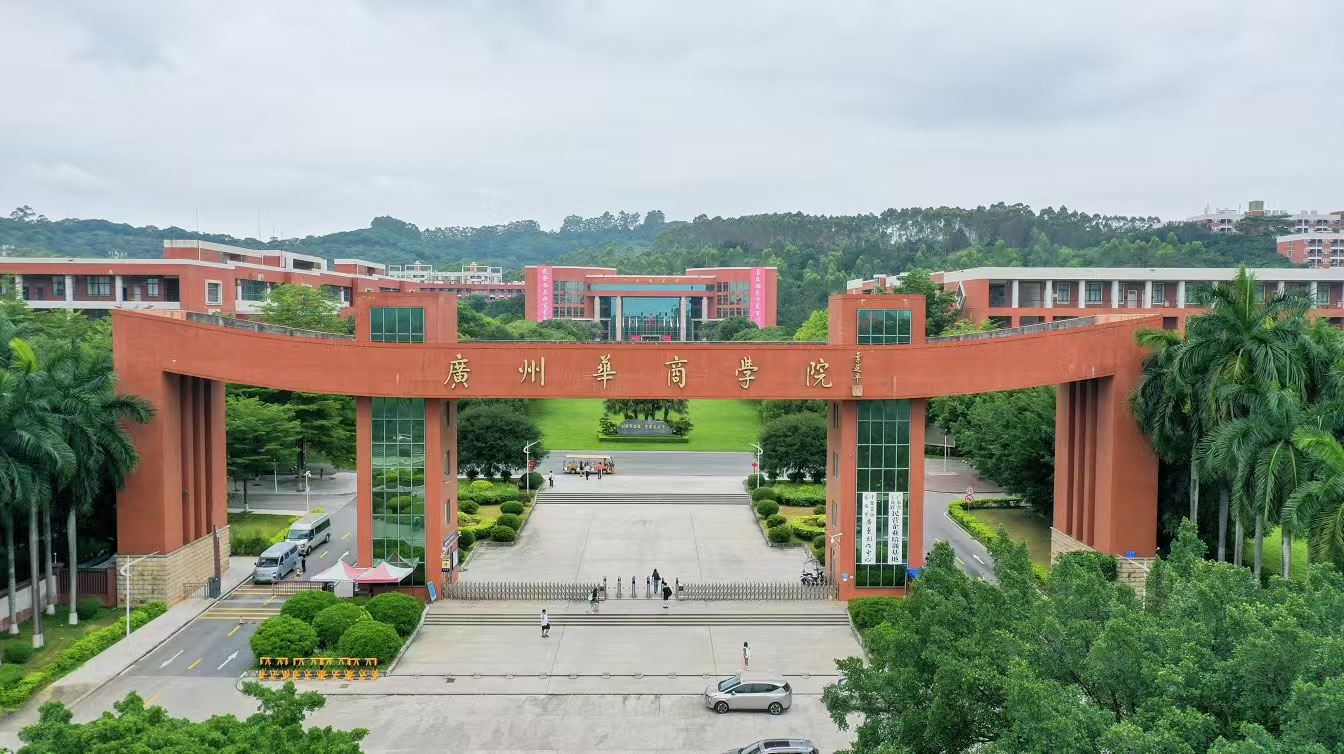 0AA0281EBA0FF00356C0CE521A7_50B70D0A_3B7F8