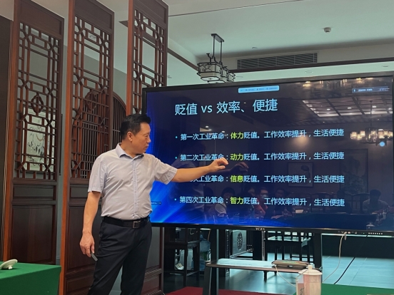 69862B7F07863C490676FA5A151_061747C5_2FB97