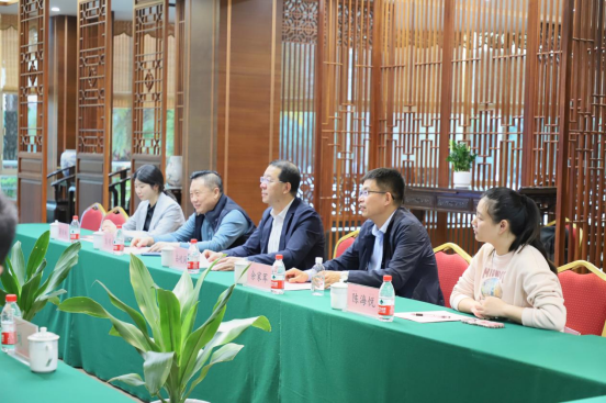 0BA4F3A03A569DAB298D2543A3E_8DDAD4C0_C6438