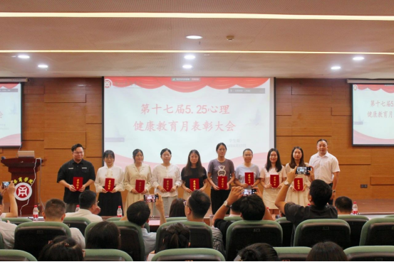 A2637D33DA0F6727BD87C5F10D7_09013EA0_C7B4A