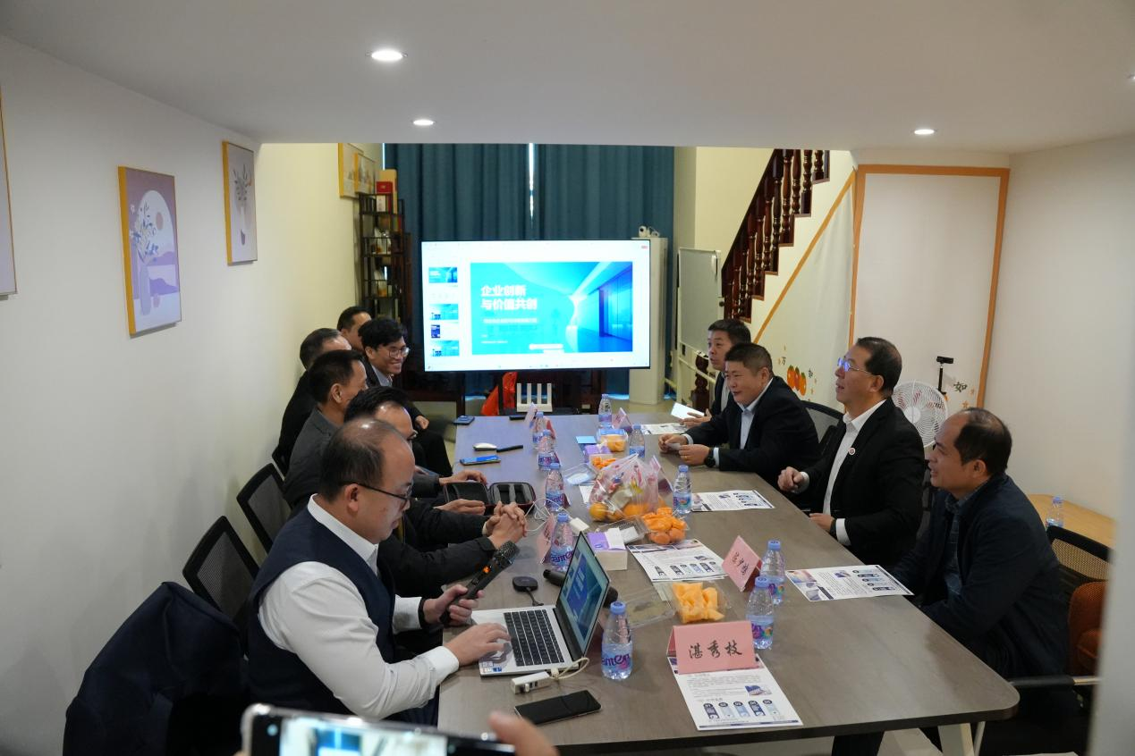 8C5A5BD979E69D19C427F5B4131_03D18228_D5CC5