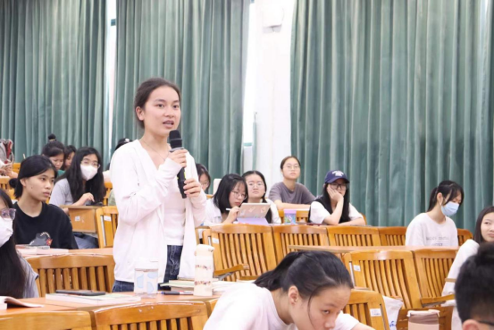 DBD724261A9AD6AE624304DE799_E7B4911E_C7B4A