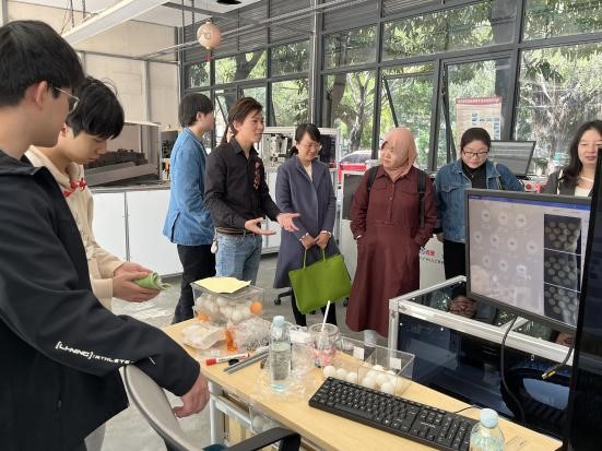 A475A5B2459B9A3EDF7AC5C341A_FAC38317_12D92