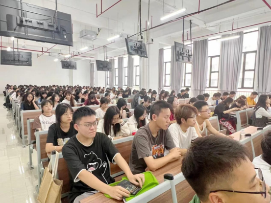 5570BBB6EE4A0C0162B6F540B1F_8F5C0769_E099B