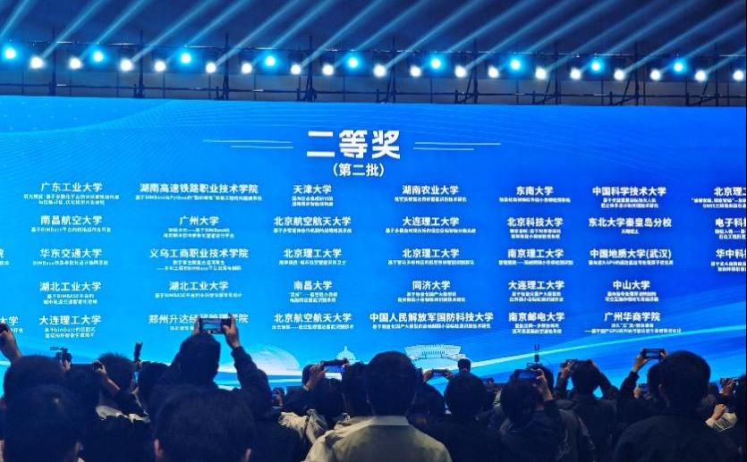 068A67AAE66BE242DEABDB3A47A_5FFC63D5_11DF4 068A67AAE66BE242DEABDB3A47A_5FFC63D5_11DF4