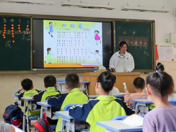 3D0A9DE8CEA664596D820F2C889_8B93DF6D_5373A 3D0A9DE8CEA664596D820F2C889_8B93DF6D_5373A