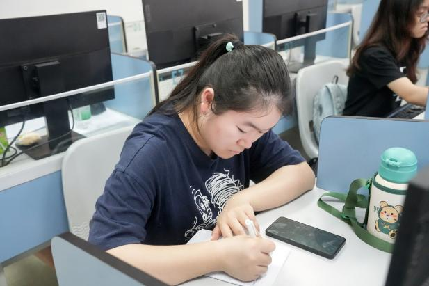 D952D0FBBD6AAF9F24735D565A0_1B92ED89_488D1