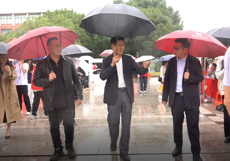 3EAAE086A35EA65C5EE6CC6884C_648CA04A_DE356