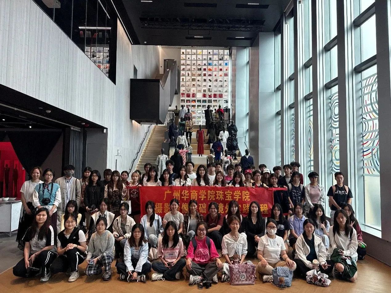 243CB0E4C183FF14F941A575F71_046F7C93_520CD 243CB0E4C183FF14F941A575F71_046F7C93_520CD