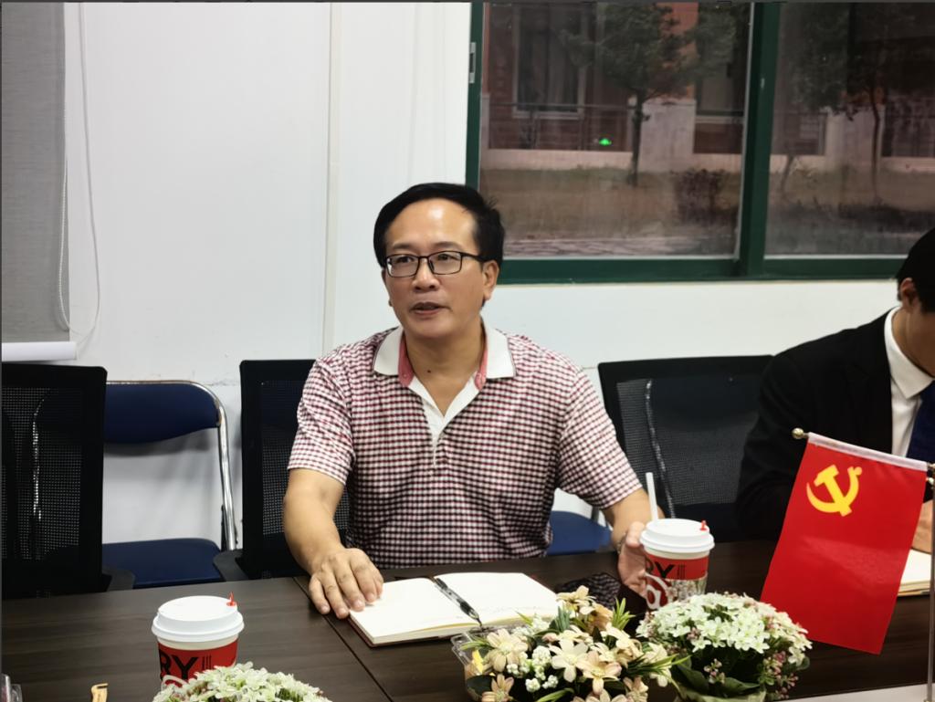 60543B3D26743D4A92200E3CC98_EFAEDEA3_1644F