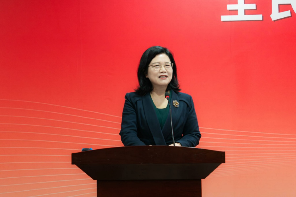 C11D0DDA2CCB4583E890E0C27A5_D119928D_81C0E