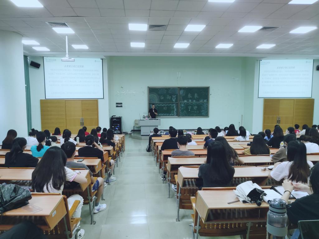 4741BC4F50C04EF72ED808F17A0_C3D2CB5B_15D24