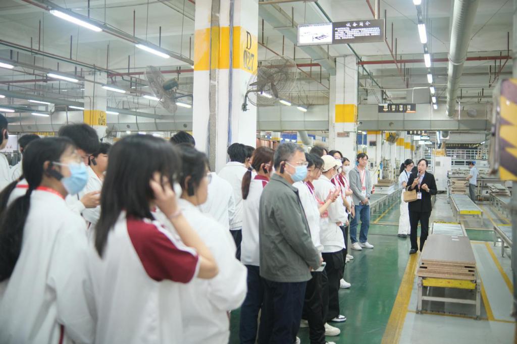 94C6689A0622E80D3009A502162_FC74620C_16A0D 94C6689A0622E80D3009A502162_FC74620C_16A0D