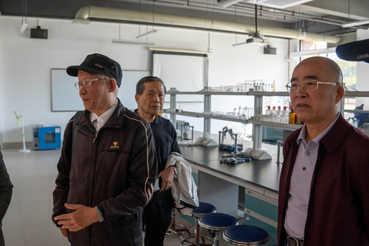 D6E1CE31D125E6E415C0FA4132F_B58DC61E_DCF8E