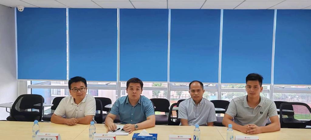 EE4AD0C282F8D667C5F9F25E068_9EE4D917_D941