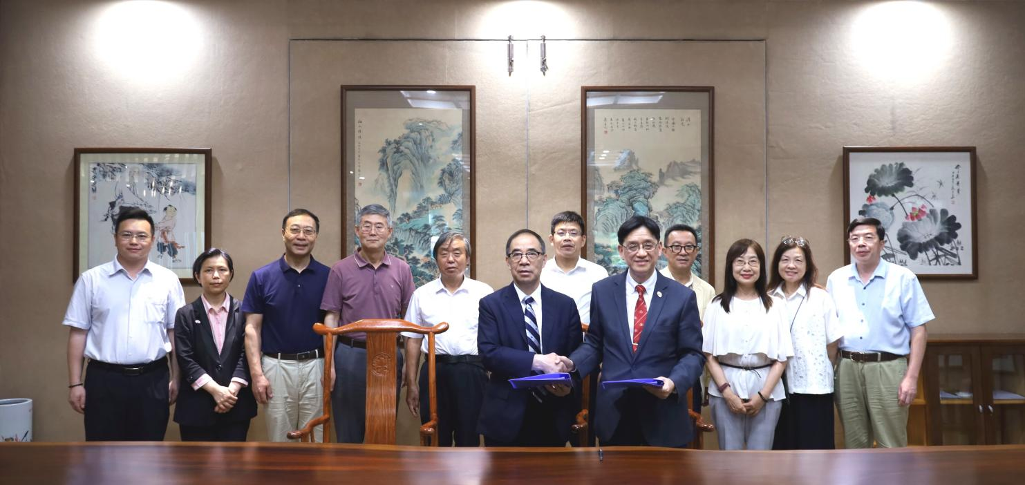 79953D0E80658351ECCA977F9ED_2530B82D_F78B1