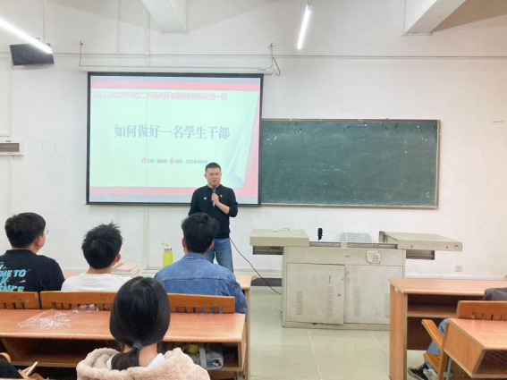 0A8617323A7EF5975A8892F13B0_78C9D56B_EBD46