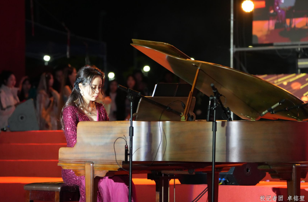 B597640CE4985B9992A51324B71_64773061_C0846