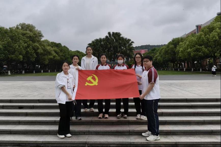 8553768DB0E021B39B877A0B8D6_5D4AA3E4_114F9