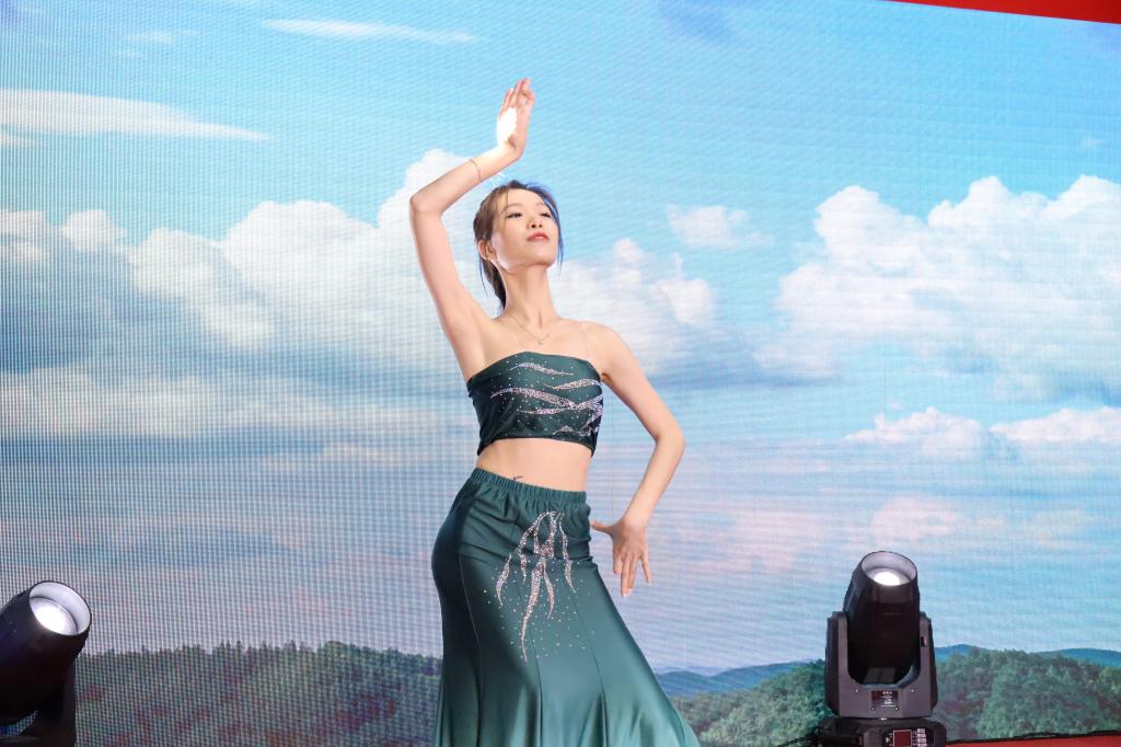 30EFB520A06E6CAAEAAD019DF0E_16EFA528_16F91