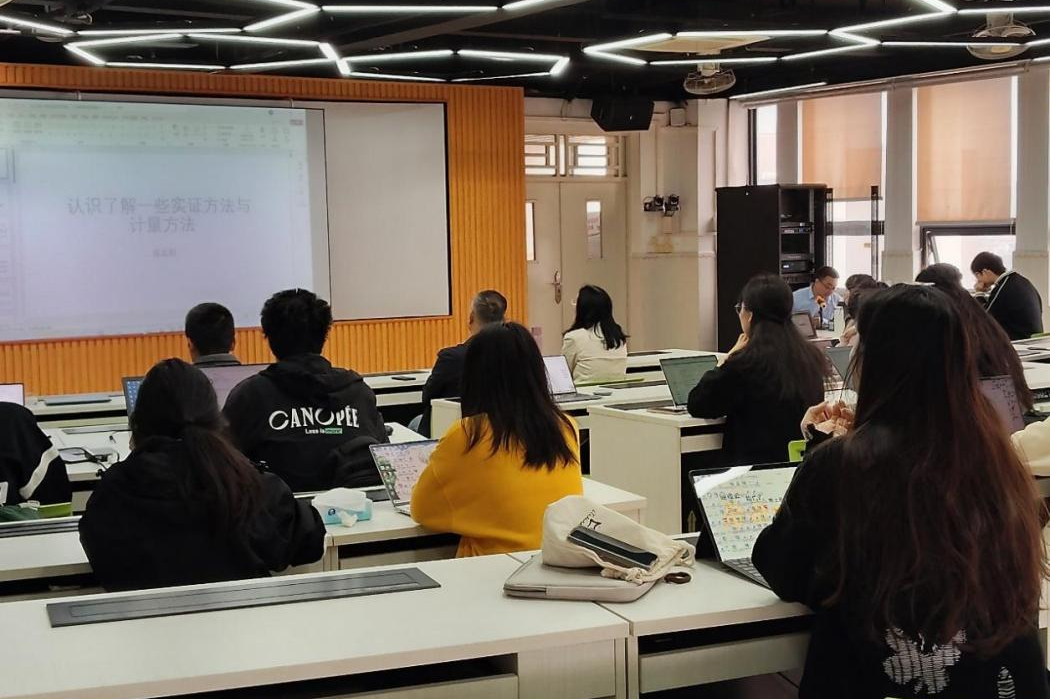 0F2A0C17E21271F7B96DFA97766_54F4477D_AD051