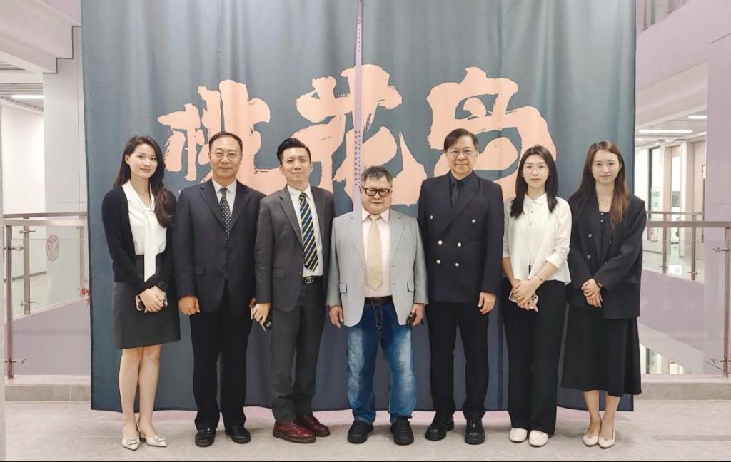 594AF093952071C013CB4540E30_DD32670D_13268