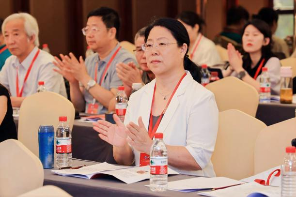 6A883AD5C6E6C26A378CD23C027_0F2A64F9_4D83A