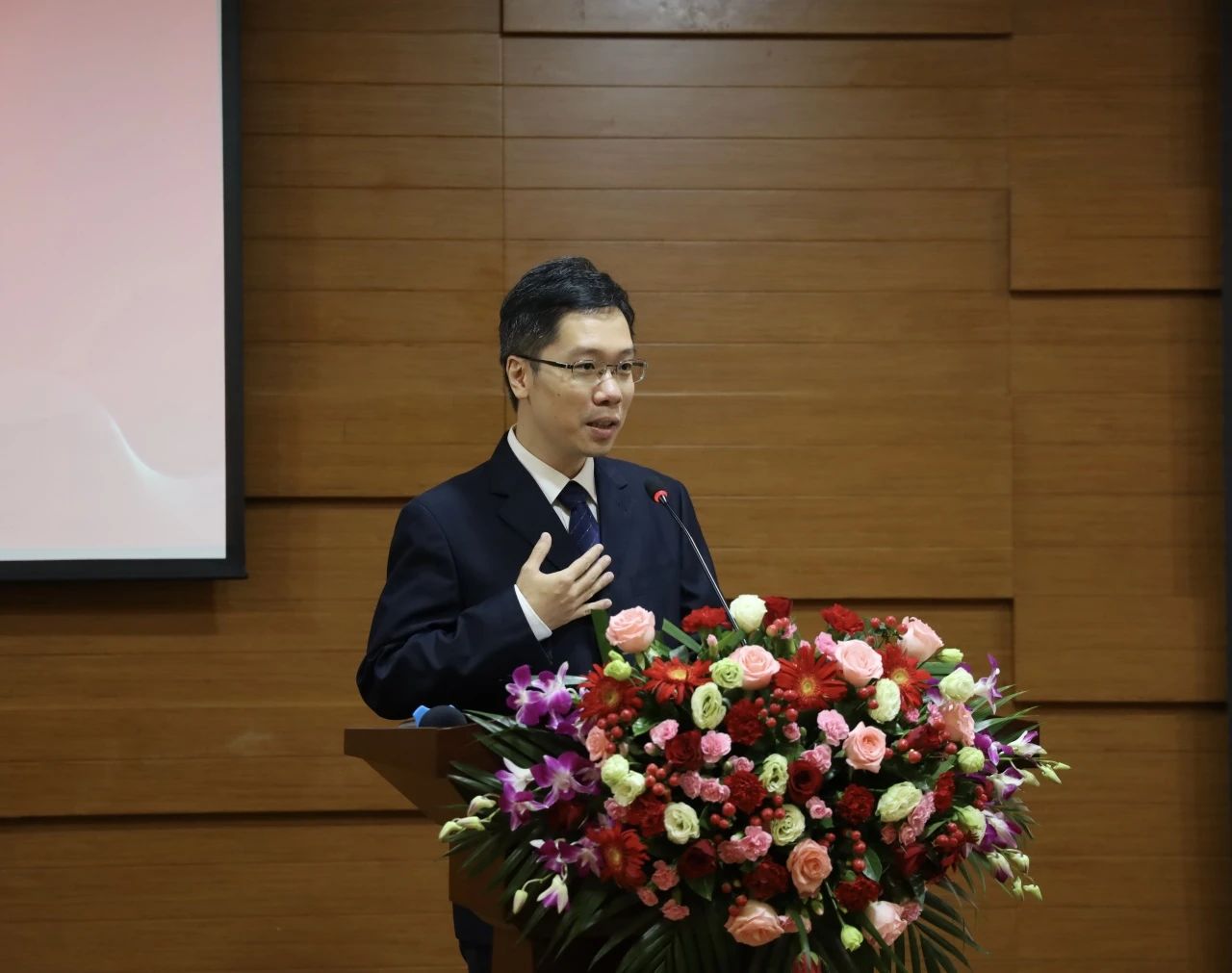 82AA315AE19D3D1C691D7180C81_6C1CE491_1B3AE