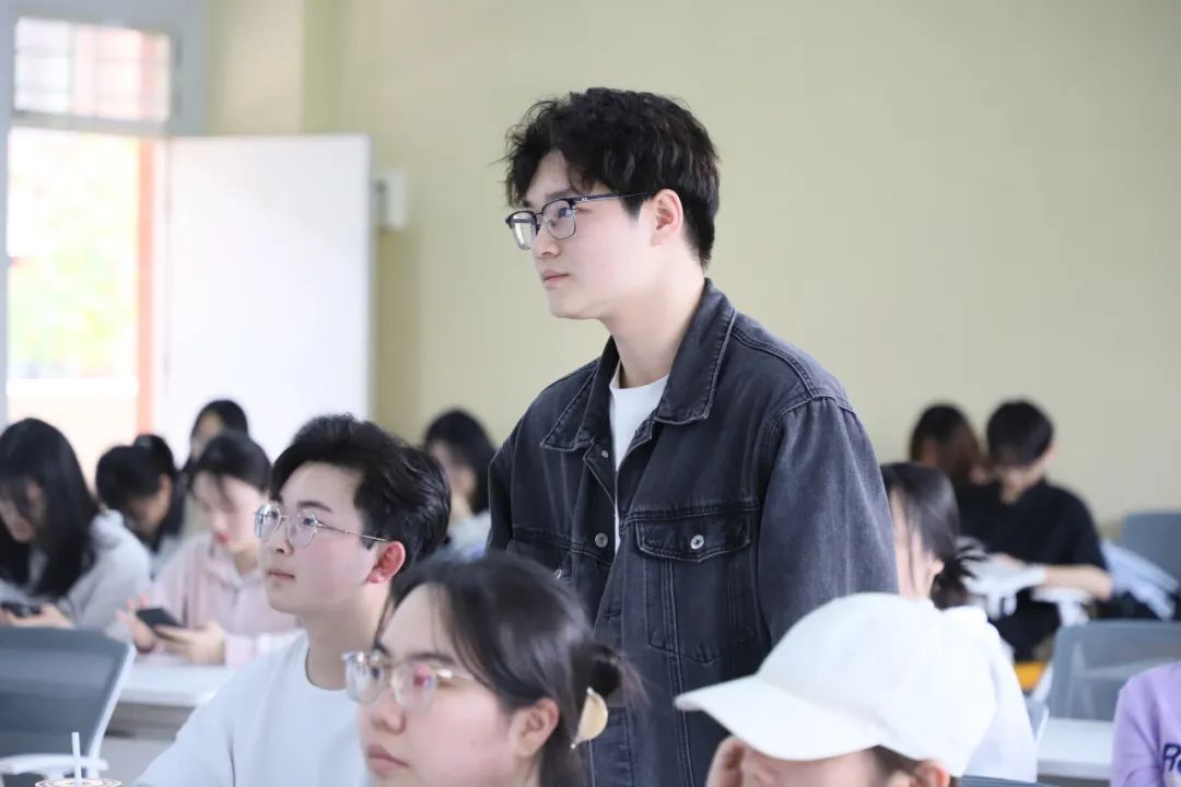 8A55723435832300021D3E62582_7E271383_7C88F