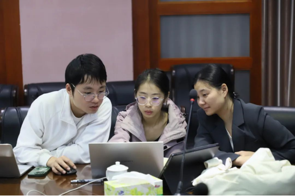 73CA72E2D3086A81326AE76BE27_76161A00_D7261