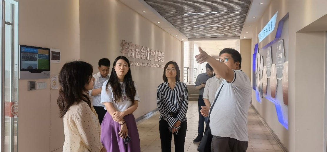 070DEC22504951AB9E4B07348EF_6541F32E_97F5F