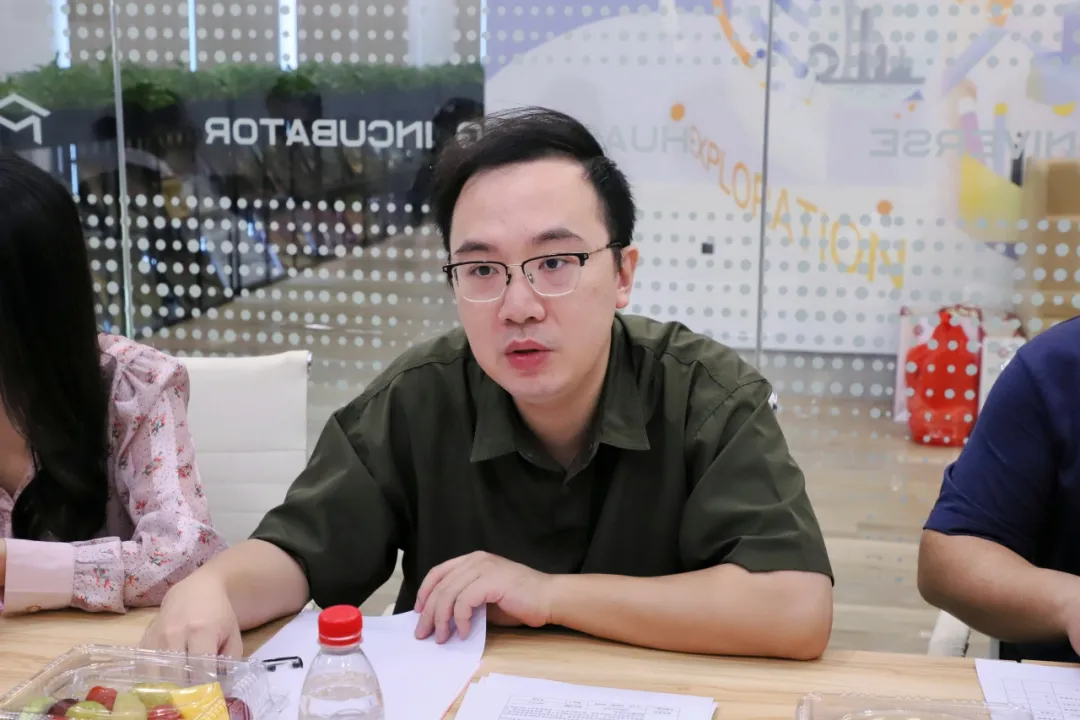 8D880EB422F0C7B52A9E69B02A5_7A53E8BD_B7B9E