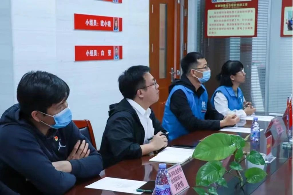 CDCF56DE2AF9541BC96C594F241_8F0460B5_A454D